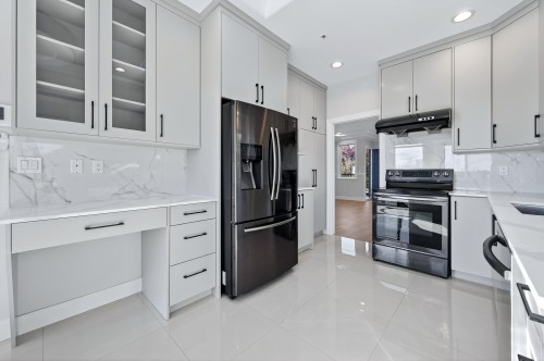 392 63Rd Avenue E, Vancouver, BC 