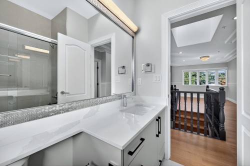 392 63Rd Avenue E, Vancouver, BC 