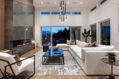 1486 Coast Meridian Road, Coquitlam, BC 