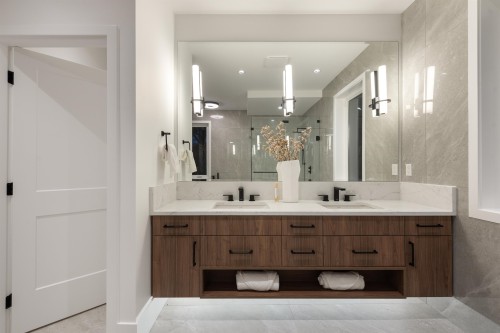 1486 Coast Meridian Road, Coquitlam, BC 