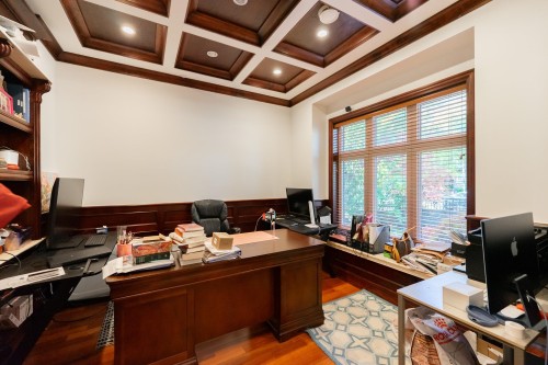 2502 36Th Avenue W, Vancouver, BC 