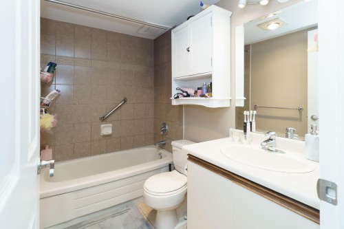 213-1195 Pipeline Road, Coquitlam, BC 