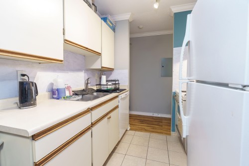 213-1195 Pipeline Road, Coquitlam, BC 