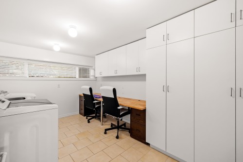 525 Appian Way, Coquitlam, BC 