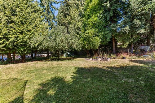 525 Appian Way, Coquitlam, BC 