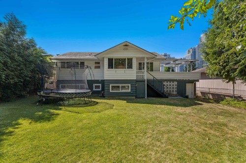 525 Appian Way, Coquitlam, BC 