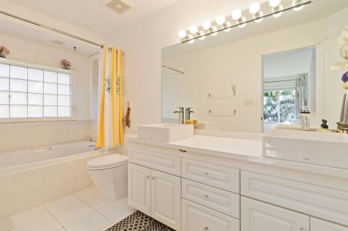 4881 63A Street, Delta, BC 