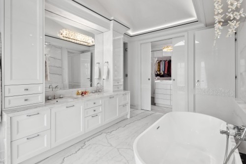 2531 Nelson Avenue, West Vancouver, BC 