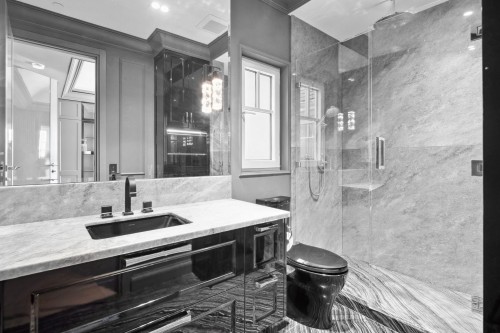 2531 Nelson Avenue, West Vancouver, BC 