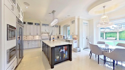 8131 Claybrook Road, Richmond, BC 