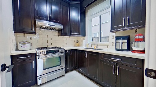 8131 Claybrook Road, Richmond, BC 