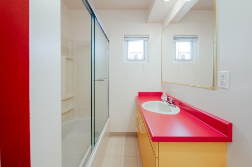 3089 1St Avenue E, Vancouver, BC 