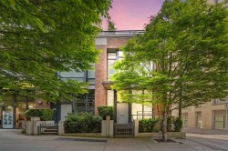 555 Helmcken Street  Vancouver, BC V6B 5H7