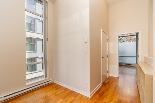 555 Helmcken Street, Vancouver, BC 