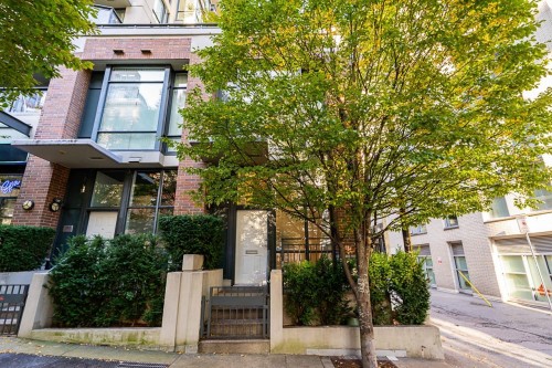 555 Helmcken Street, Vancouver, BC 