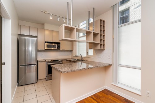 555 Helmcken Street, Vancouver, BC 