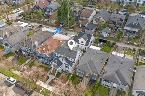 2248 Grant Street, Vancouver, BC 