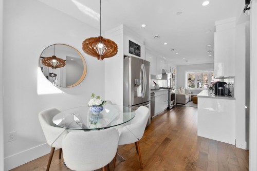 2248 Grant Street, Vancouver, BC 