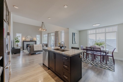 102-3458 Burke Village Promenade, Coquitlam, BC 