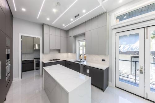 3587 Mayfair Avenue, Vancouver, BC 