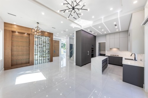 3587 Mayfair Avenue, Vancouver, BC 