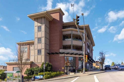 303-5688 Hastings Street, Burnaby, BC 