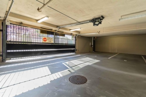 303-5688 Hastings Street, Burnaby, BC 