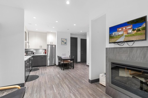 7493 Gatineau Place, Vancouver, BC 