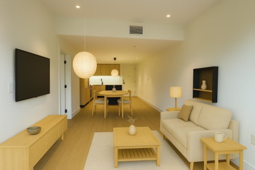 110-2235 Broadway E, Vancouver, BC 