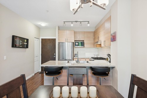 302-1150 Kensal Place, Coquitlam, BC 