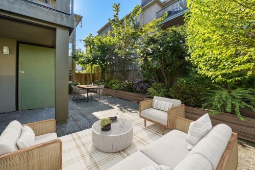 104-925 15Th Avenue W, Vancouver, BC 