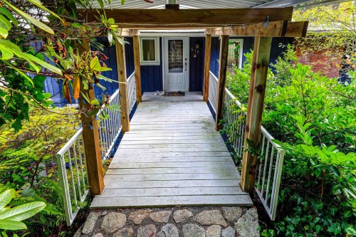 510 St. Andrews Road, West Vancouver, BC 