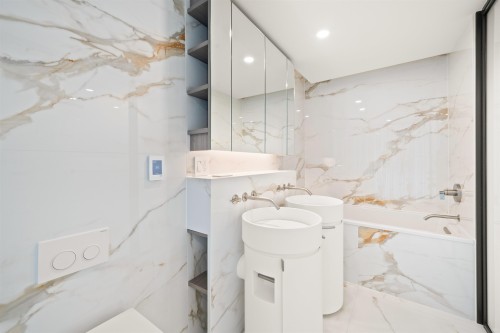 1706-1033 Nelson Street, Vancouver, BC 