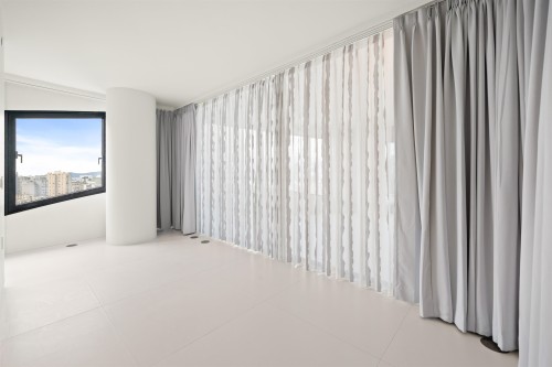 1706-1033 Nelson Street, Vancouver, BC 