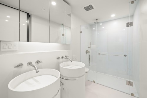 1706-1033 Nelson Street, Vancouver, BC 