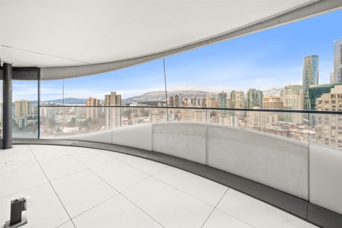 1706-1033 Nelson Street, Vancouver, BC 