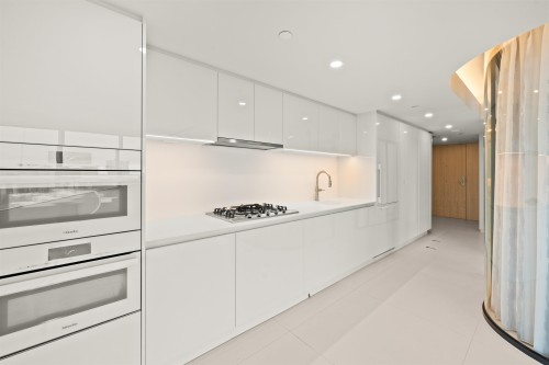 1706-1033 Nelson Street, Vancouver, BC 