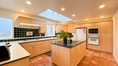 5605 Dewdney Court, Richmond, BC 