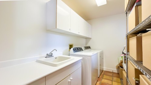 5605 Dewdney Court, Richmond, BC 