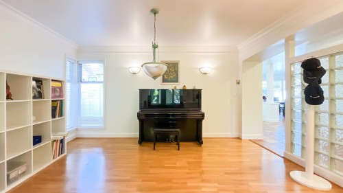 5605 Dewdney Court, Richmond, BC 