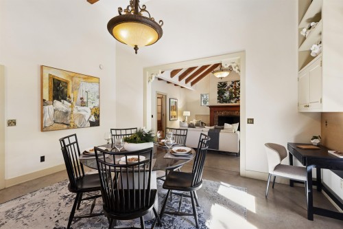 947 22Nd Street, West Vancouver, BC 