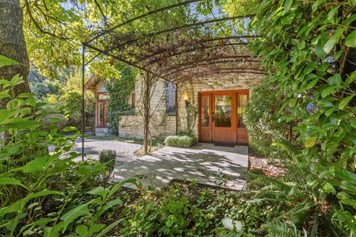 947 22Nd Street, West Vancouver, BC 