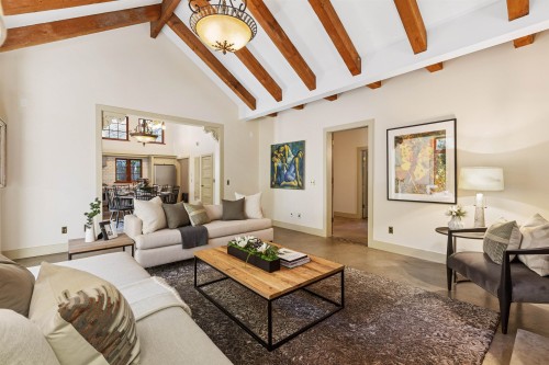 947 22Nd Street, West Vancouver, BC 