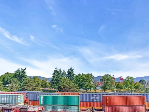 83 Alexander Street, Vancouver, BC 