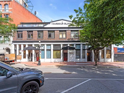 83 Alexander Street, Vancouver, BC 