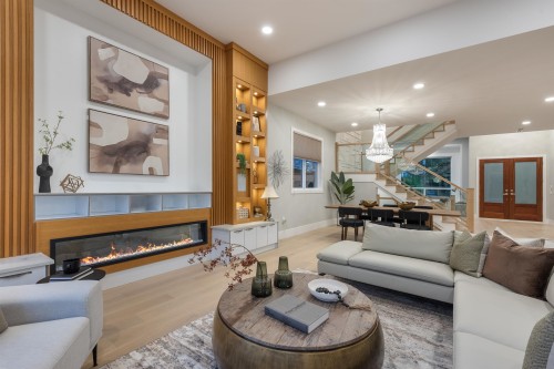 1211 Foster Avenue, Coquitlam, BC 