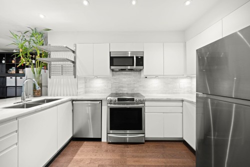 4707 Cedarglen Place, Burnaby, BC 