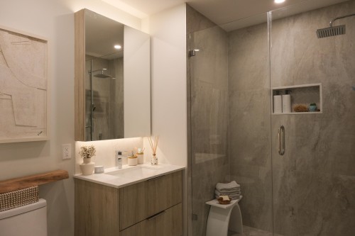 307-423 6Th Street, West Vancouver, BC 