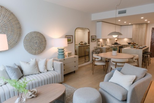 307-423 6Th Street, West Vancouver, BC 