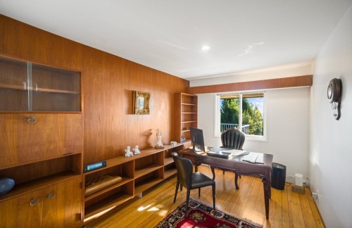 1257 Chartwell Place, West Vancouver, BC 